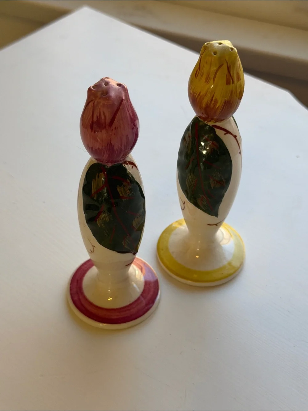 Vintage Ceramic Flower Bud Salt & Pepper Shakers Pink Yellow Tulip Floral MCM